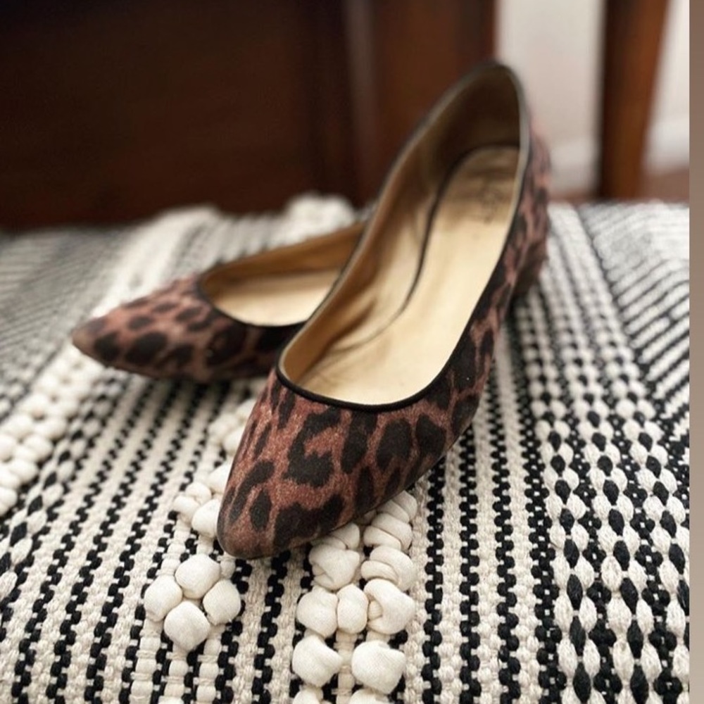 🌿LOFT Leopard Flats🌿